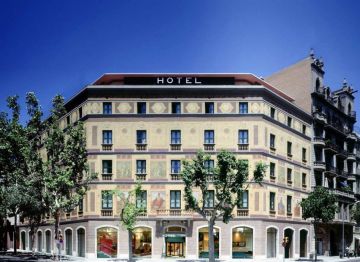 Hôtel Eixample 1864 de 4 étoiles à Barcelone <br>  hôtel comfortable et situé au centre de la ville  <br> GP de Catalogne de motos au circuit de Catalunya