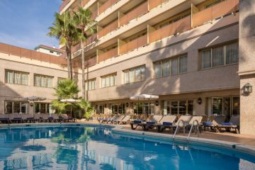 Hotel 4 étoiles â Calella<br />GP Barcelone Motos