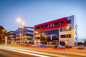 Aparthotel Wellness à Paterna (Valence) <br /> à moins de 18 minutes du circuit Ricardo Tormo à Cheste