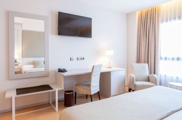 Olympia Hotel Events & Spa <br /> MotoGP Valence  <br />  circuit Cheste