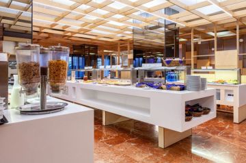 Olympia Hôtel Alboraya <br /> Moto GP Valence