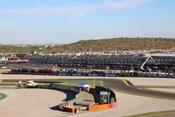 Tribune BOXES <br />Circuit Cheste<br />MotoGP Valence