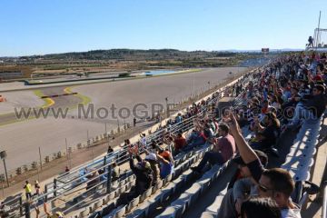 Tribune ROUGE <br /> Motogp CHESTE <br /> GP Valence